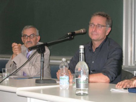 Paolo Bonolis a Lecce «insegna» televisione ai ragazzi di Comunicazione