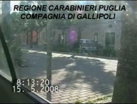 A spasso con l'auto aziendale e fuori dal lavoro. Un uomo è stato denunciato