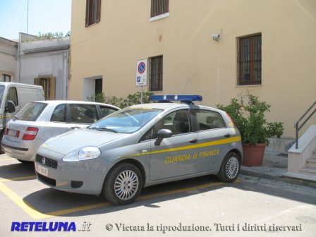 Griffes contraffatte in pieno centro a Lecce, prezzi alti e custodite in un'abitazione