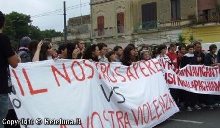 Hanno protestato oltre 7mila persone. Alta tensione  all'Ateneo di Lecce