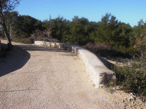 Sequestro edilizio nel sud Salento.