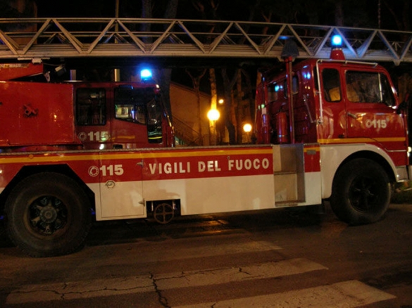 Bomba carta destinata ad una guardia giurata.