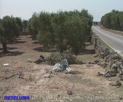 Fuori strada con l'auto a causa di un malore. Muore 70enne di Poggiardo