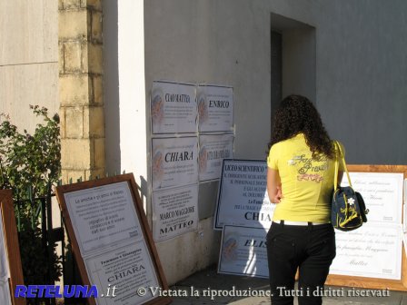 Elisa, Matteo, Enrico e Chiara, nel giorno del silenzio. Città in lutto per i suoi cari